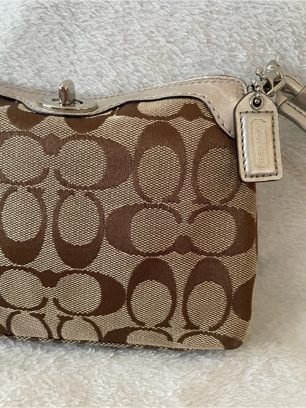 NWOT Coach Brown Signature Canvas Wristlet with Metallic Silver Trim
